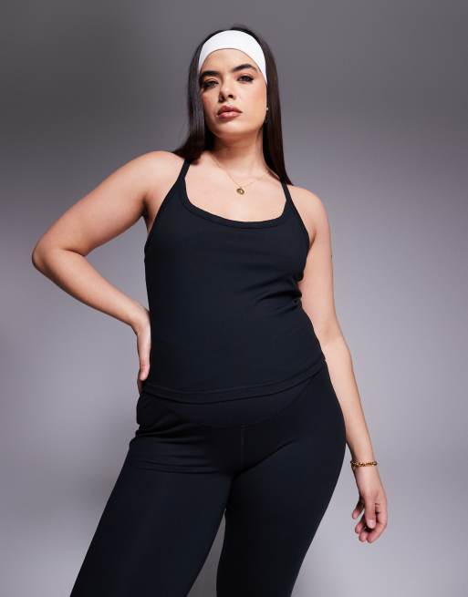4505 Curve Icon soft touch yoga cami with inner bra and adjustable straps in black