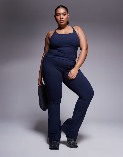 4505 Curve Icon soft touch yoga cami with inner bra in midnight navy 