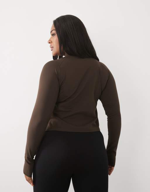 4505 Curve Icon soft touch zip up studio long sleeve top in chocolate, 3 of 4