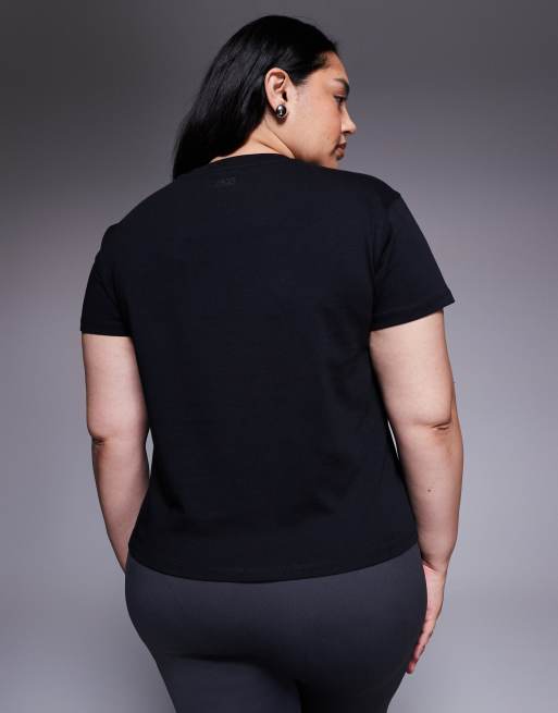 4505 Curve - Icon - Sort T-shirt i bomuld med hurtigttørrende finish samt firkantet pasform, 4 af 4