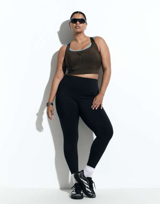 4505 Curve – Icon – Svarta gymleggings med formande design baktill, hög midja och innerficka, 2 av 5