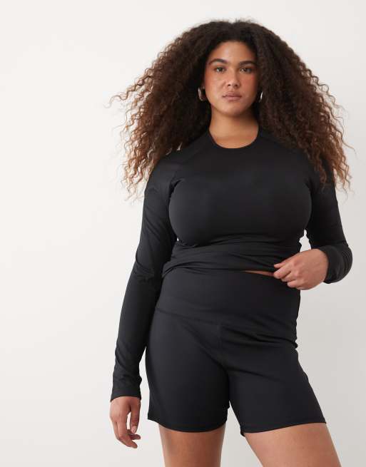 4505 Curve – Icon – Svarta leggingshorts med hög midja, blixtlåsficka för mobilen, 13cm, 2 av 5
