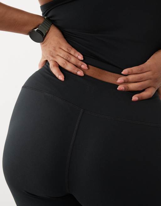 4505 Curve – Icon – Svarta, mjuka, smala yogaleggings med hög midja och utsvängda ben, 2 av 5