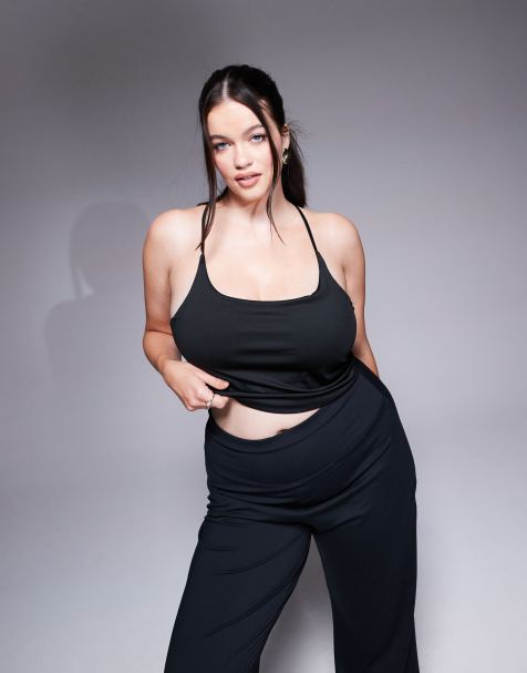 4505 Curve Icon yoga cami crop top with inner bra - view 1