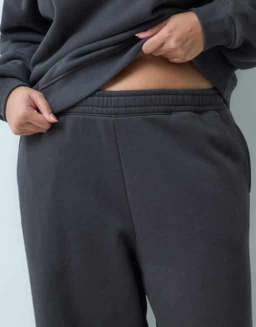 4505 Curve Rest Day 400gsm heavyweight cotton slouchy fit cuffed joggers in charcoal, 2 of 5
