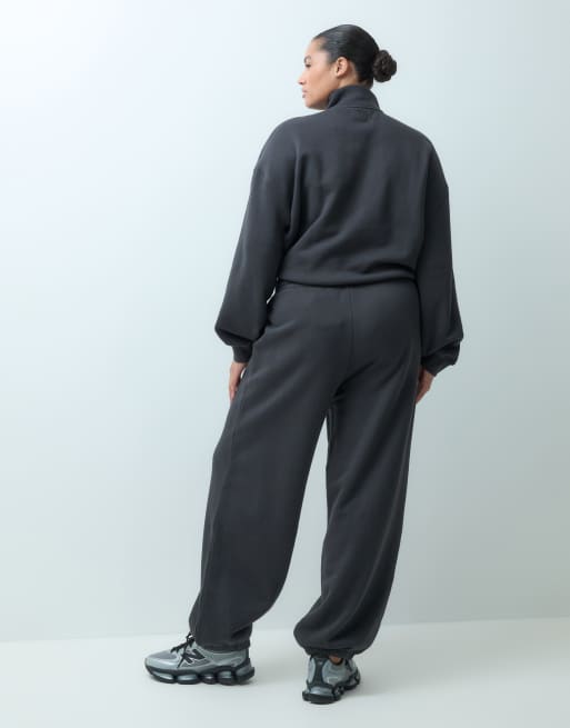 4505 Curve Rest Day 400gsm heavyweight cotton slouchy fit cuffed joggers in charcoal, 5 of 5