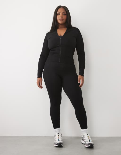 4505 Curve sculpting seamless zip up long sleeve top in black, 3 of 4