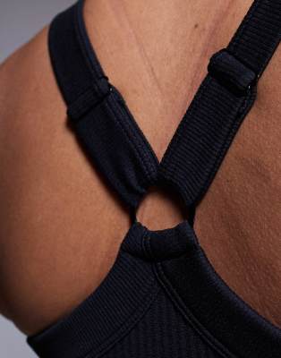 4505 Curve Seamless Sculpting Medium Support Sports Bra