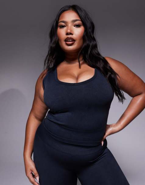 4505 Curve seamless V neck singlet with inner bra in washed black - view 1