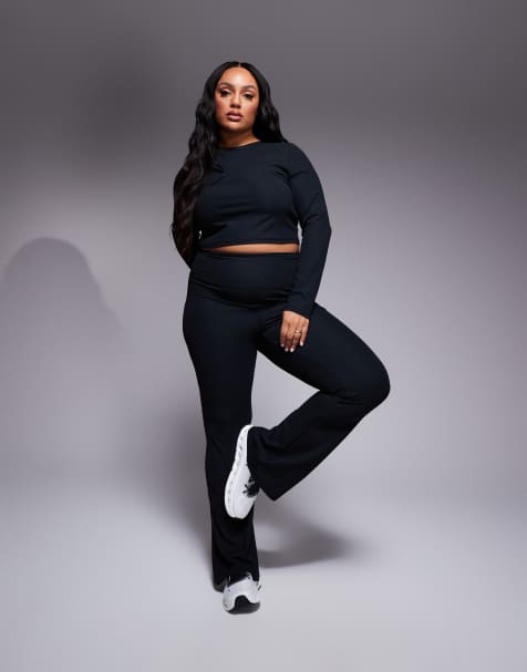 4505 Curve soft touch rib cropped long sleeve top in black - view 1