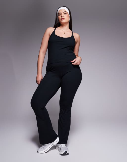 4505 Curve soft touch slim kick leggings with wrap waist in black 