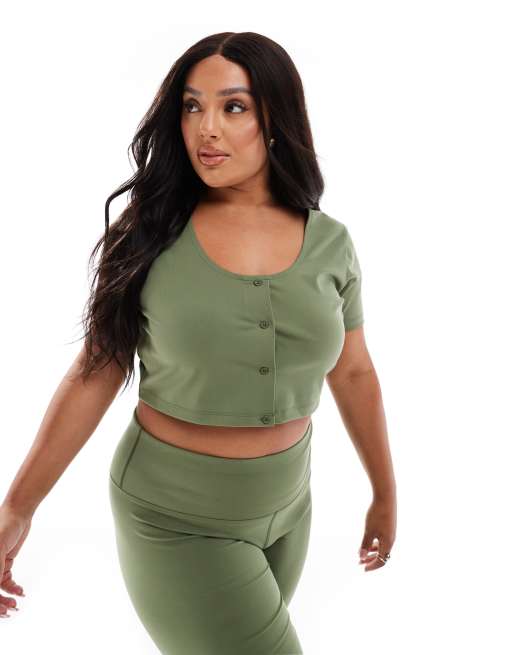 4505 Curve Studio soft touch active short sleeve cardigan in khaki green 