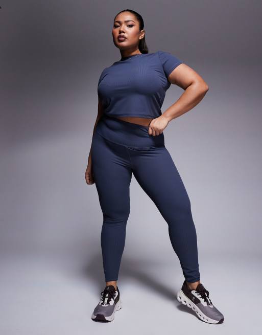 4505 Curve – Weiches, geripptes Set in Blaugrau