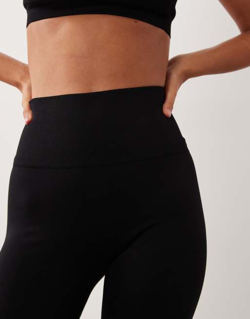 4505 – Czarne bezszwowe legginsy sportowe z wysokim stanem, 5 z 5
