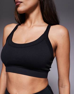 4505 Fuller Bust Seamless Sculpting Medium Support Sports Bra In Black