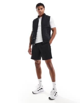 4505 Gilet da corsa termico tecnico nero con zip e tasche per il telefono con zip ASOS