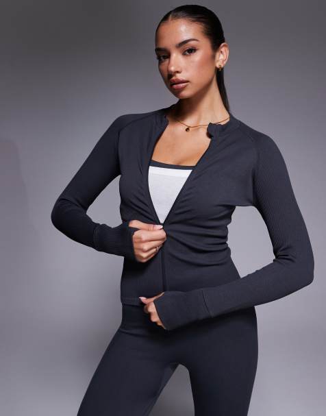 4505 - Grå sømløs top med lange ærmer samt formgivende effekt og lynlås - view 1