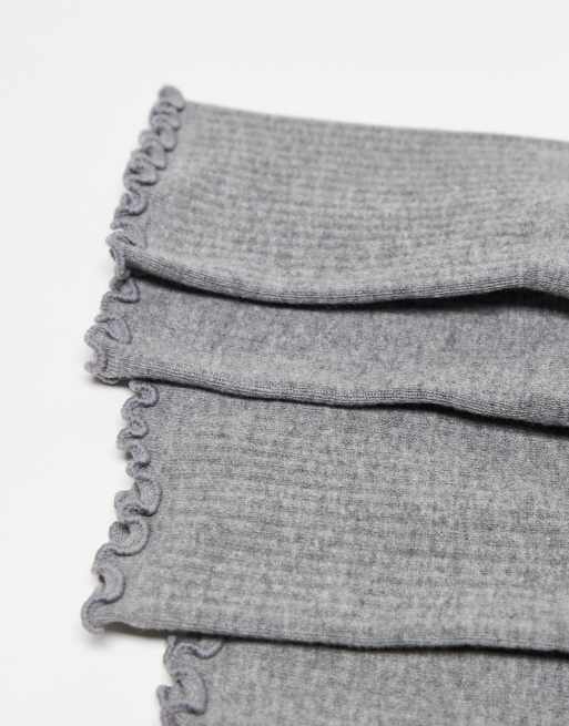 4505 – Gråmelerade sportstrumpor för pilates med rullfåll och halkskydd, 2-pack, 2 av 3