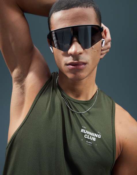 4505 - Hardlooptanktop van mesh met print en racerback in kaki - view 1