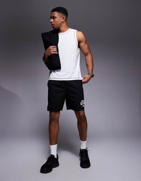 4505 Heavy Lifting graphic mesh training shorts in black - view 1
