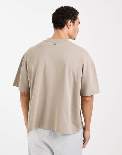 4505 heavyweight cotton boxy oversized drop shoulder t-shirt with quick dry finish in greige, 3 of 5