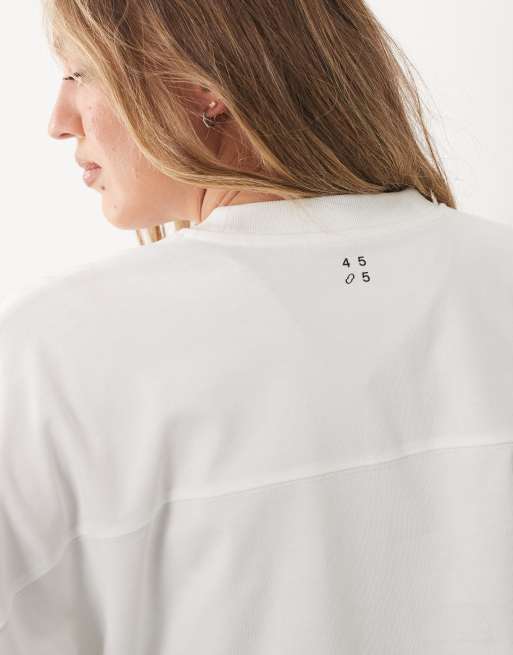4505 heavyweight cotton drop shoulder cropped long sleeve T-shirt in white, 2 of 4