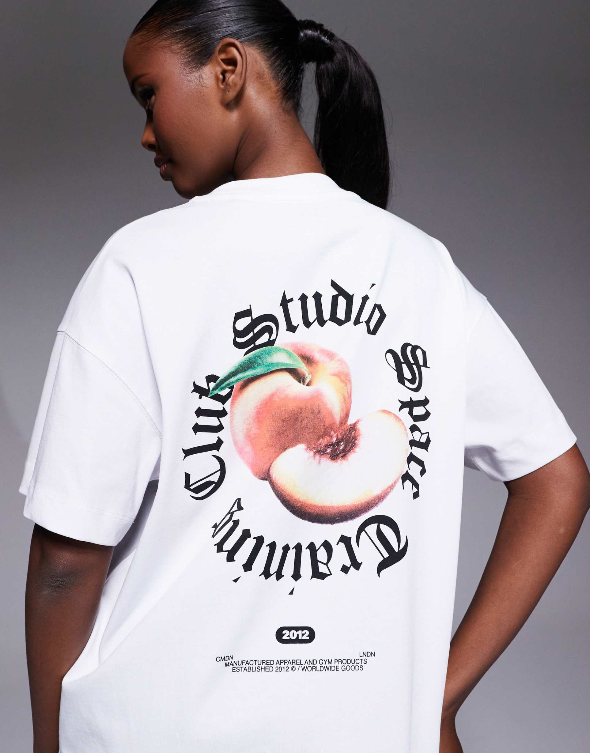 4505 heavyweight cotton oversized t-shirt with peach back print in white