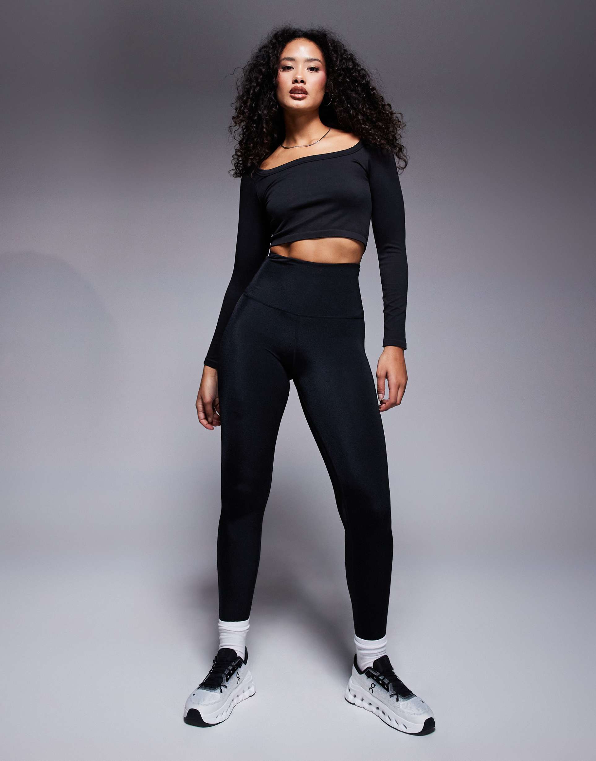 4505 hourglass icon active bum sculpt high waist gym leggings with inner pocket in black high shine