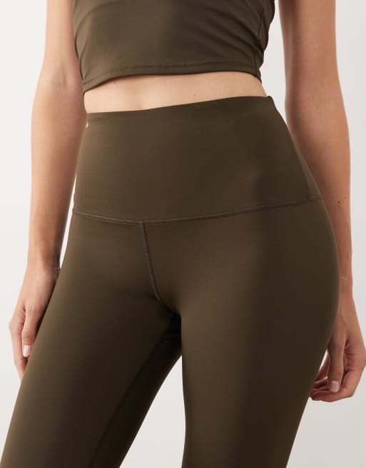 4505 Hourglass Icon active bum sculpt hög midja gymleggings med innerficka i coffee, 3 av 5