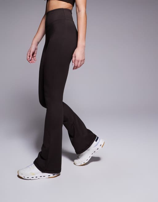 4505 Hourglass Icon soft touch high waist slim kick yoga legging in chocolate, 4 of 5