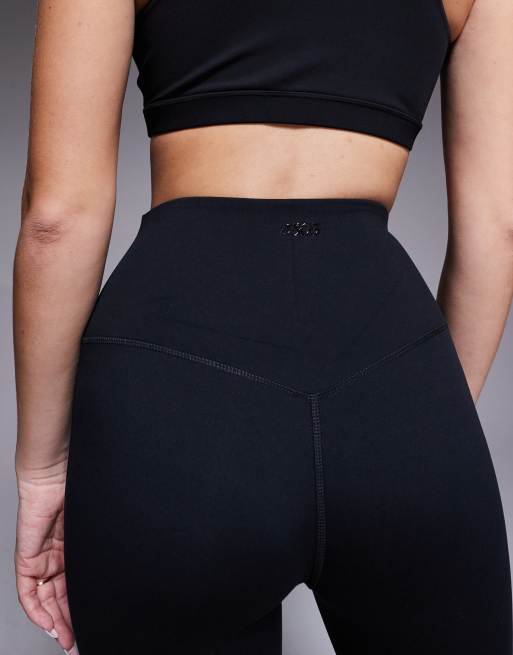 4505 Hourglass – Icon – Svarta, mjuka yogaleggings med hög midja, 3 av 5