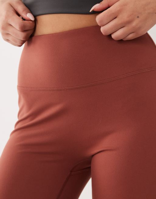 4505 - Hourglass - Icon - Zachte legging short van 8 inch met hoge taille in amber, 5 van 5