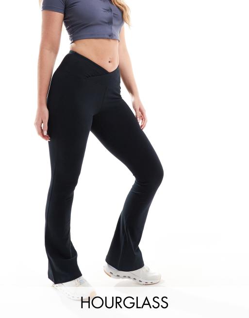 4505 Hourglass - Leggings morbidi al tatto slim a zampa neri con vita avvolgente 