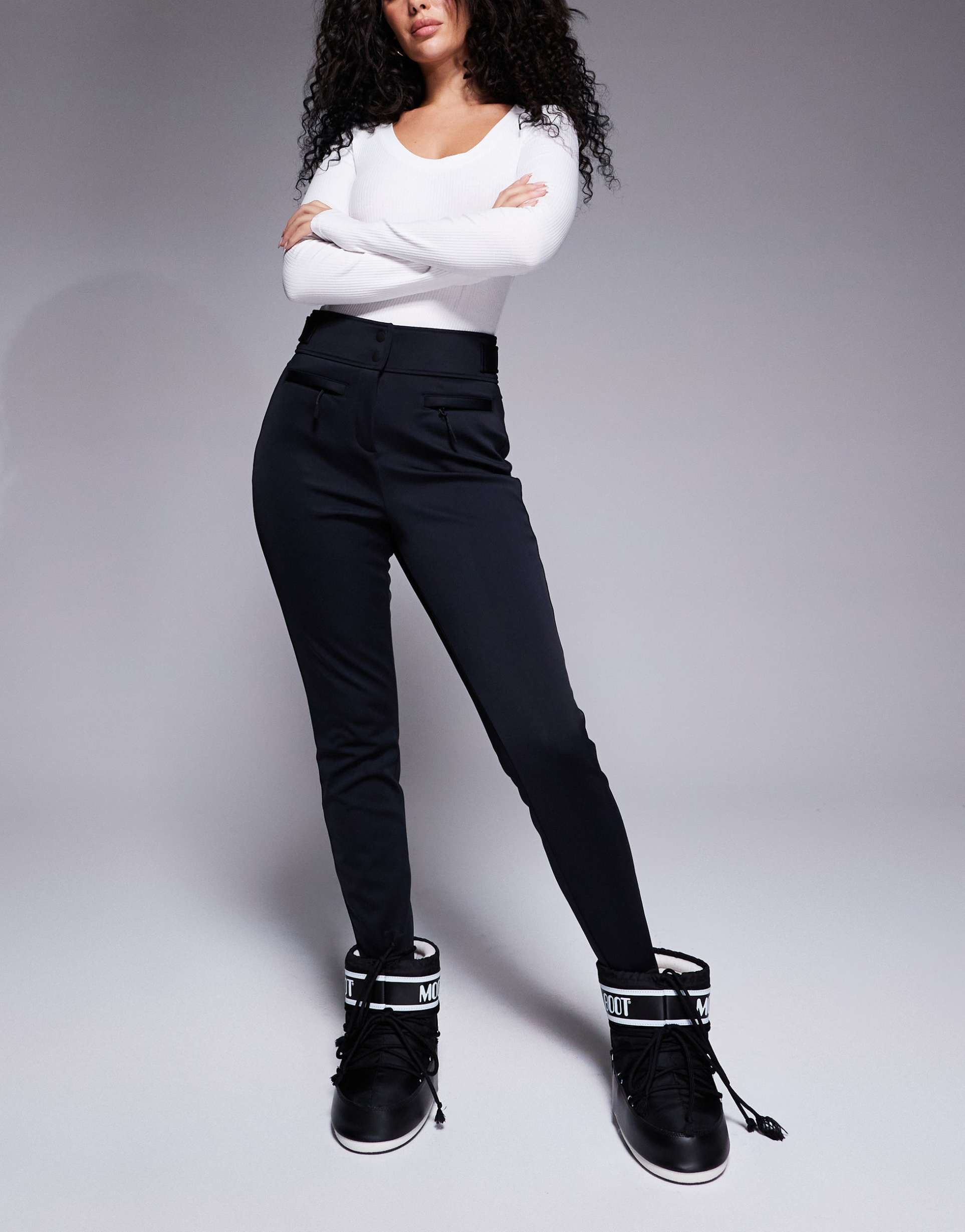 4505 hourglass ski soft shell water repellent skinny ski pants in black