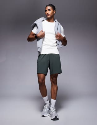 4505 Icon 18cm quick dry training shorts with zip pockets in deep khaki - view 1