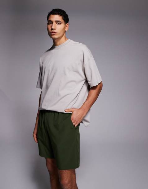 4505 – Icon – 2er-Pack schnell trocknende Sport-Shorts in Schwarz und Khaki mit Reißverschlusstaschen, 13 cm Schrittlänge - view 1