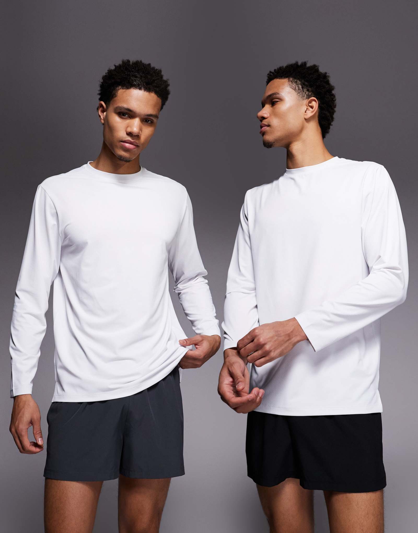 4505 Icon 3-дюймовые быстросохнущие шорты для бега с карманом для телефона на спине, 2 упаковки, черные и угольные