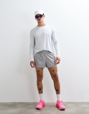 4505 Icon 3 Inch Quick Dry Running Shorts With Back Phone Pocket In Grey