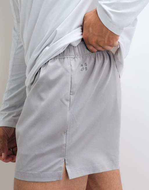 4505 Icon 3 inch quick dry running shorts with back phone pocket in light grey, 3 of 5