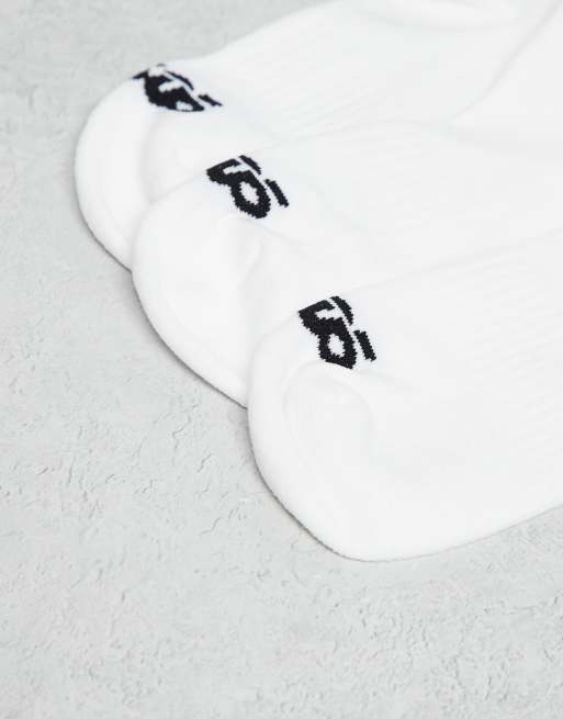 4505 Icon 3 pack quick dry sneaker sport socks in white, 3 of 3