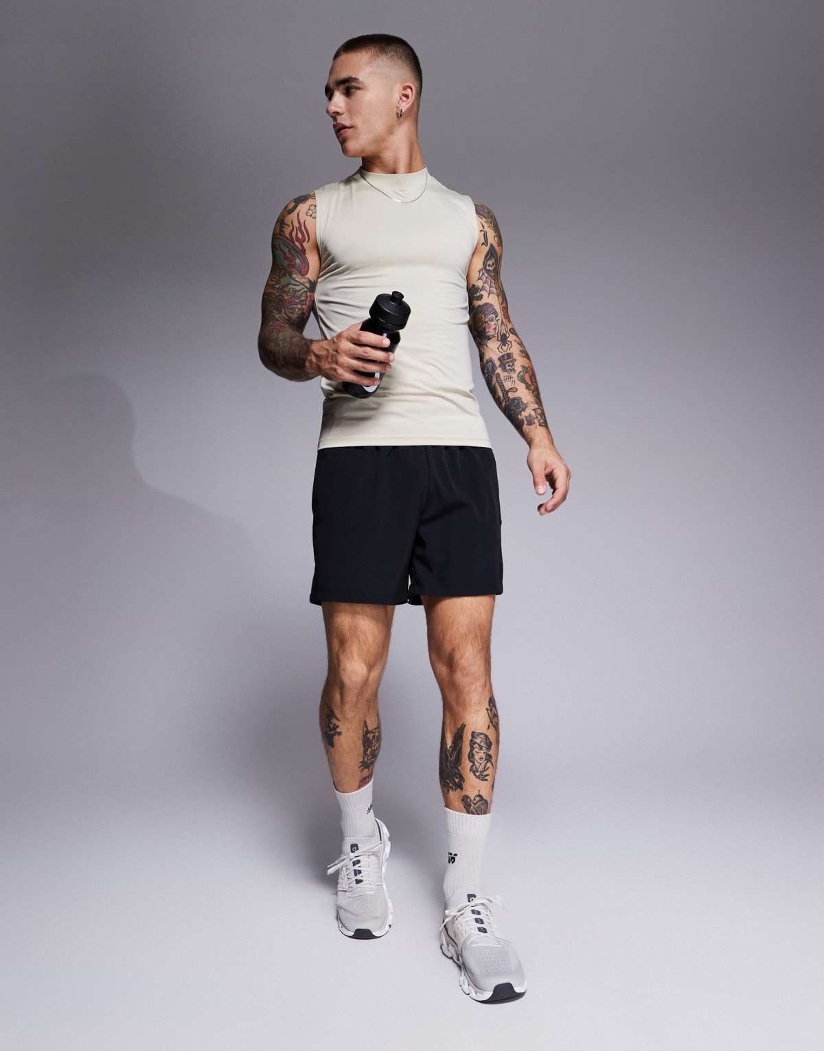 4505 Icon 5 inch quick dry training shorts with zip pockets in black