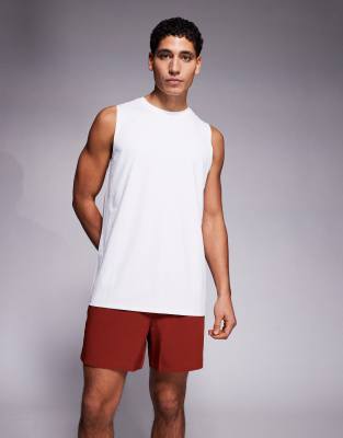 4505 Icon 5 Inch Quick Dry Training Shorts With Zip Pockets In Brown