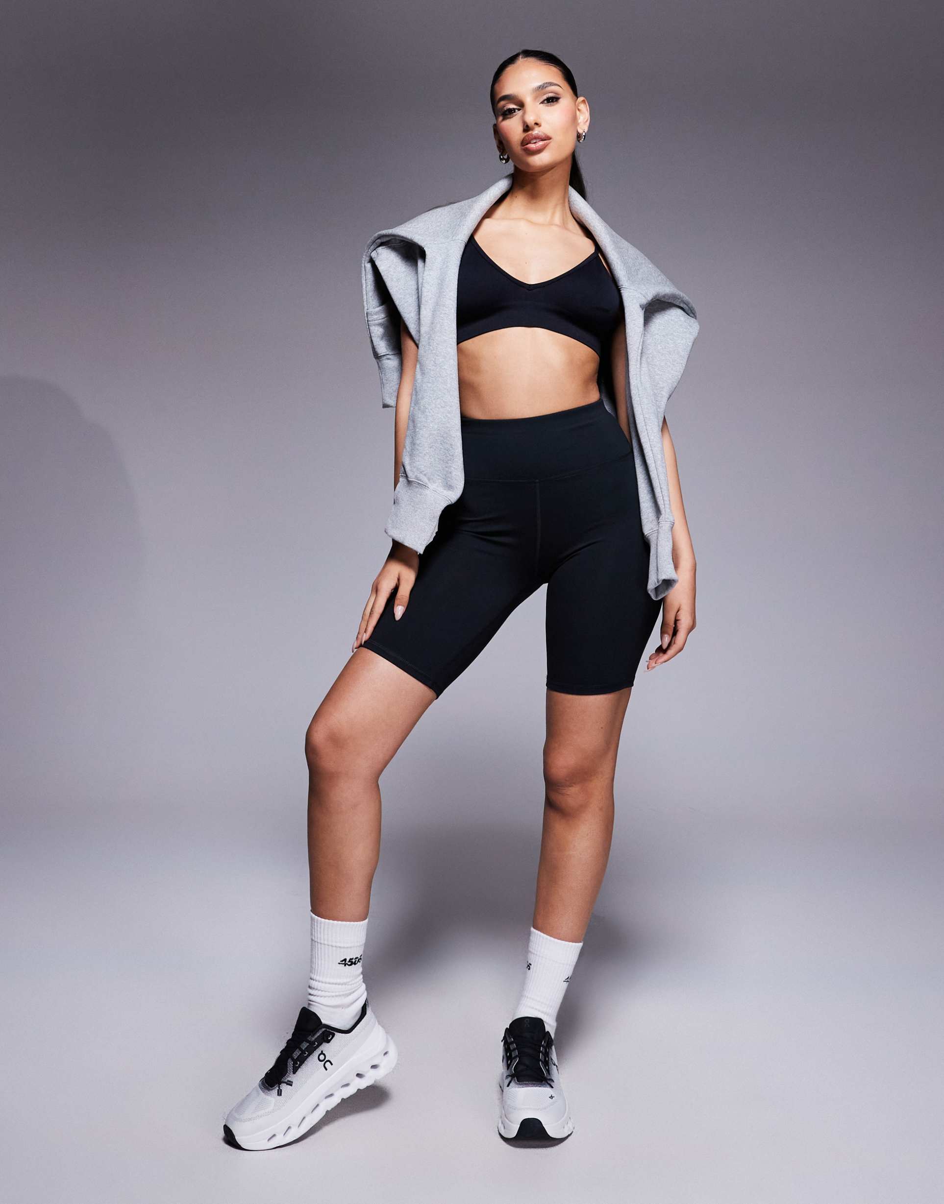 4505 icon 8 inch soft touch legging shorts in black