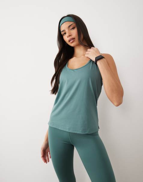 4505 – Icon Active – Grönt sportlinne med snabbtorkande finish - view 1