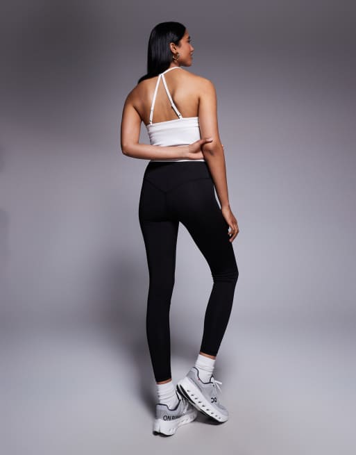 Cosa indossare in palestra: l'abbigliamento per ogni workout | Italia