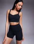 [ASOS] 4505 Icon active medium support sports bra with removable padding and adjustable straps in black 4 Black