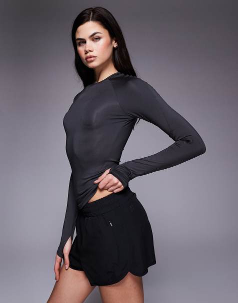 4505 – Icon Active – Mörkgrå, smal topp med långa ärmar och snabbtorkande finish - view 1