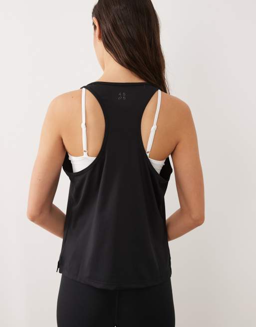 4505 Icon active quick dry chuck on performance vest in black, 4 of 4