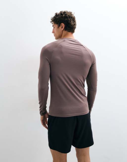 4505 Icon active quick dry muscle fit base layer training long sleeve top in taupe brown, 5 of 5