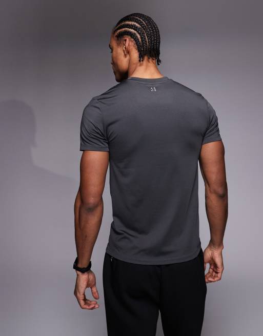 4505 Icon active quick dry muscle fit base layer training t-shirt in charcoal, 4 of 5